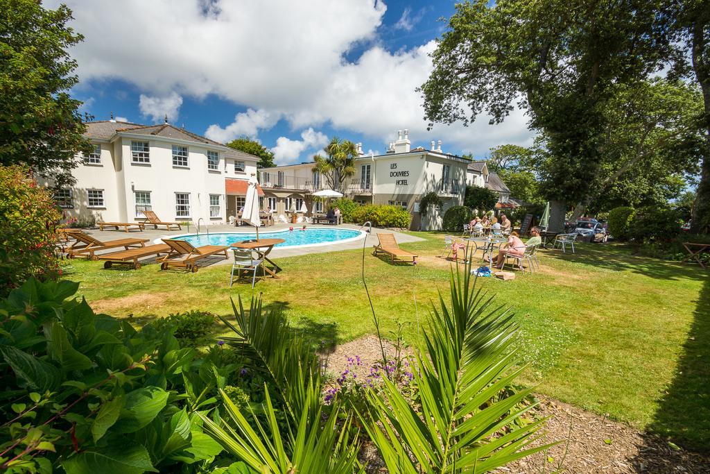 Les Douvres Hotel Saint-Martin Extérieur photo